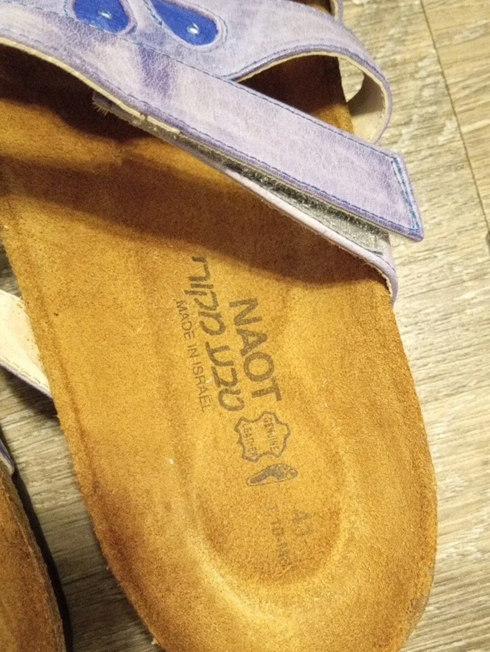 Naot Atlanta Lavender Leather Slide Sandals Petal Accent Size Euro 41 US 10.5/11